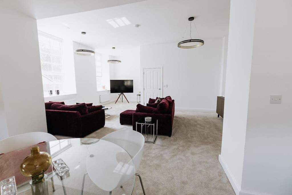 Bobbin Row - Grade 2 Listed Property With A Beautiful Design With Access To Leeds Лидс Экстерьер фото