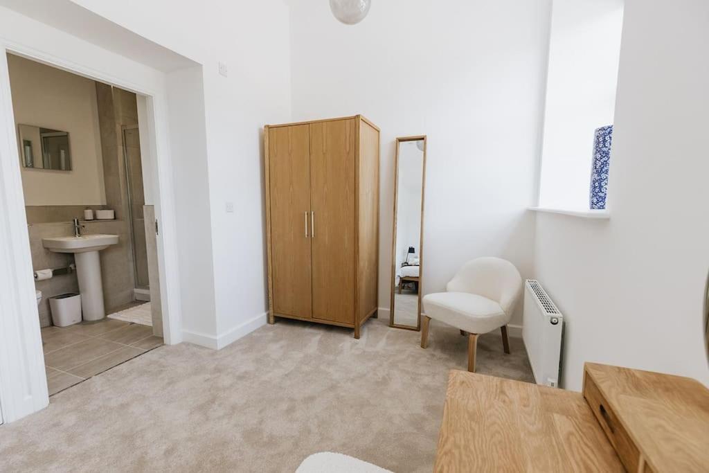 Bobbin Row - Grade 2 Listed Property With A Beautiful Design With Access To Leeds Лидс Экстерьер фото