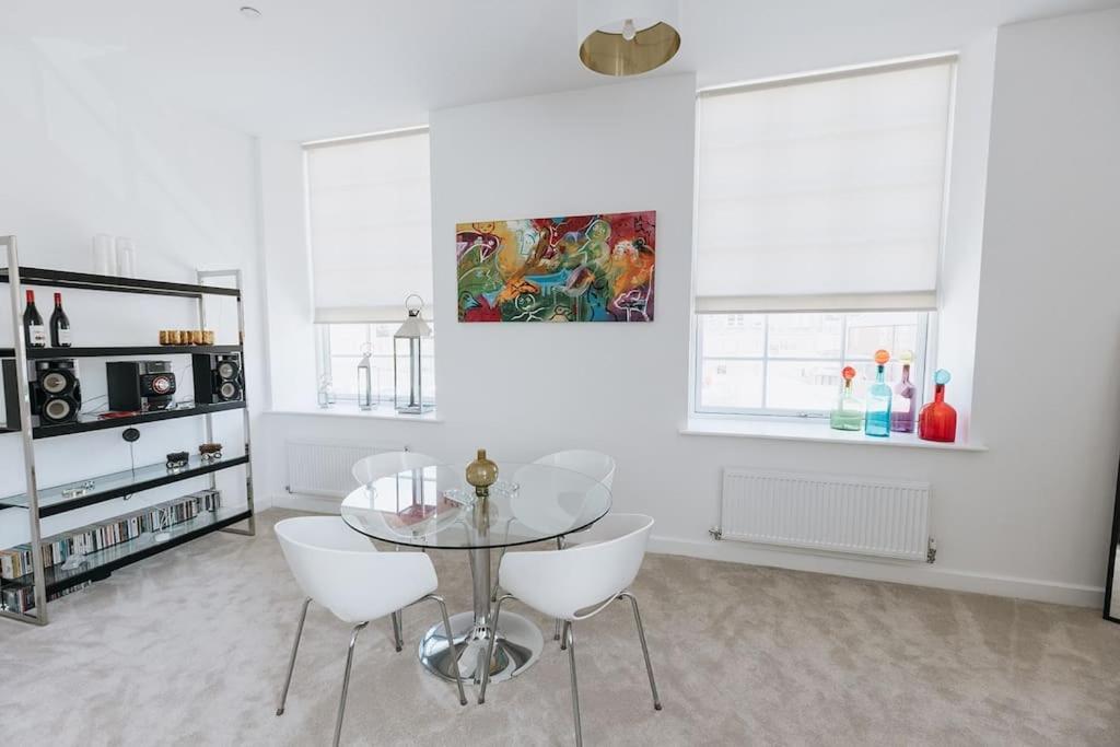 Bobbin Row - Grade 2 Listed Property With A Beautiful Design With Access To Leeds Лидс Экстерьер фото